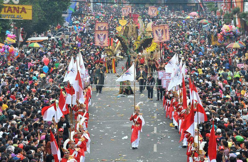 Acara Jember Fashion Carnaval