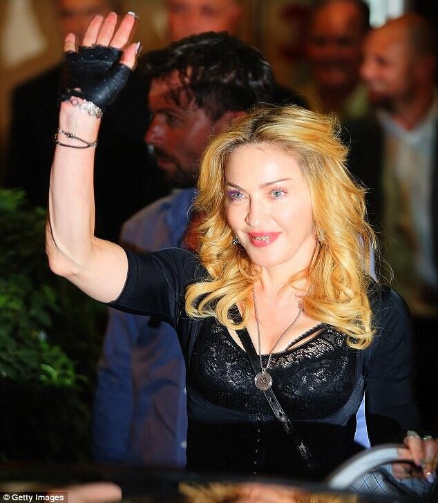 MADONNA 2013 yang makin KINCLONG (TREND TERBARU, YG GAUL JGN MO KETINGGALAN)