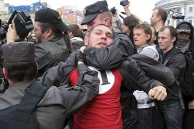 5 Negara Dengan Polisi Paling Brutal di Dunia 