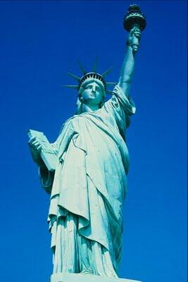 Tinggi Patung GWK (Bali) Akan Melebihi Patung Liberty (USA)
