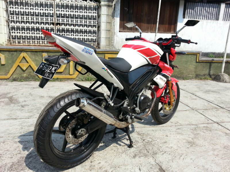 Terjual Jual Vixion Istimewa Modif R15 Street Fighter KM 