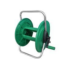 Hose reel (gulungan selang),Nozzle (semprotan), dan perlengkapan untuk taman