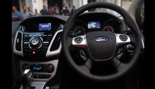 ford focus dapatkan bonus promonya november 2013