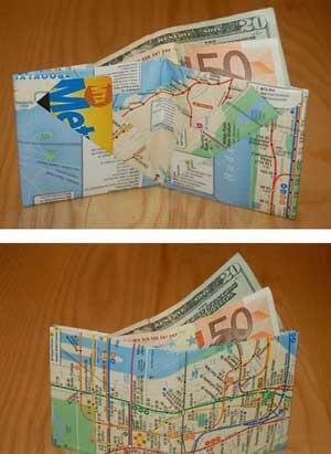 Dompet-Dompet berbentuk unik