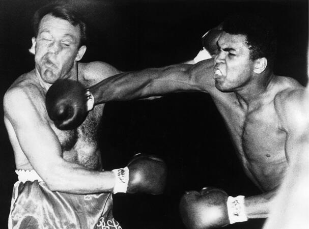 Fakta Sejarah Petinju Legendaris Muhammad Ali 