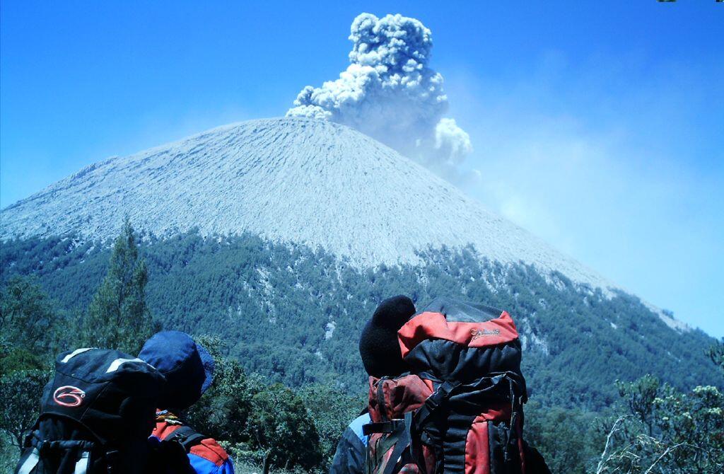 ###Kegunung ini....Orang2 tangerang di ajak bilang Ogah...