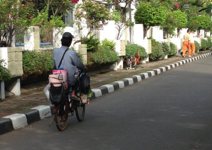 Kafe Keliling: Ide Kreatif Penjual Kopi Sepeda