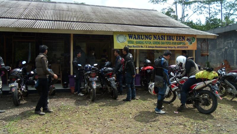 FR | Touring Kemerdekaan | Vixus Goes To Batu Karas - Pangandaran