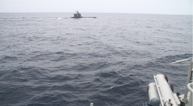KRI Malahayati-362 Gelar Combined Anti Submarine Exercise Di Perairan Ambalat