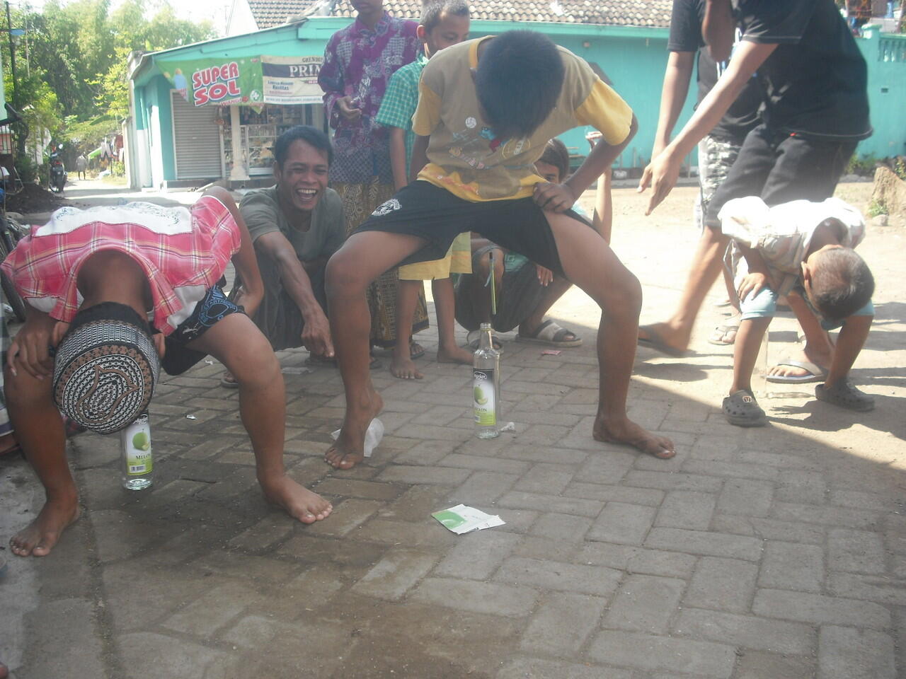 &#91;Cerita 17-an&#93; Di Desa Saya, Desa Agan ?