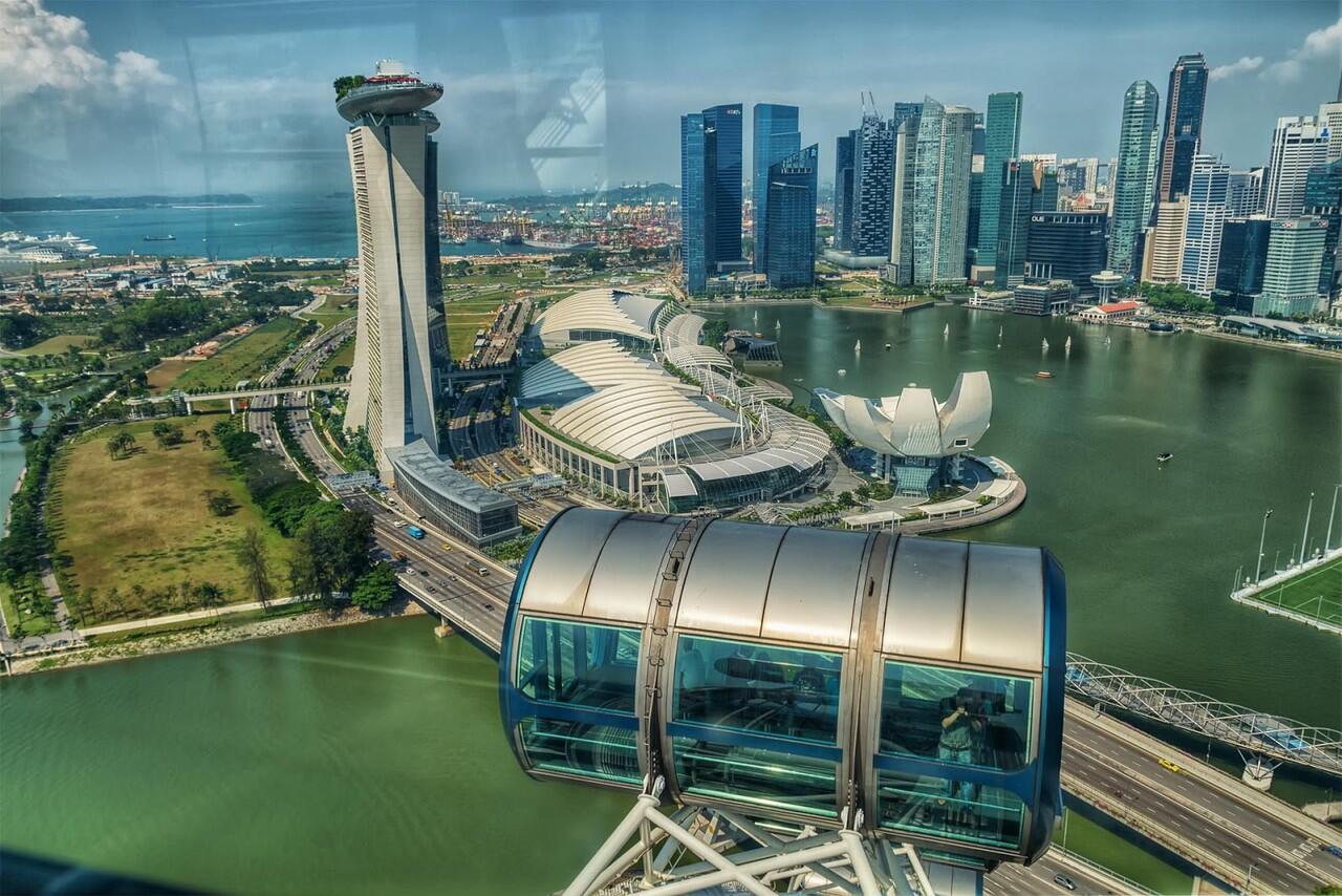 Pemandangan Menakjubkan Dari Atas Tower Tertinggi di Berbagai Belahan Dunia