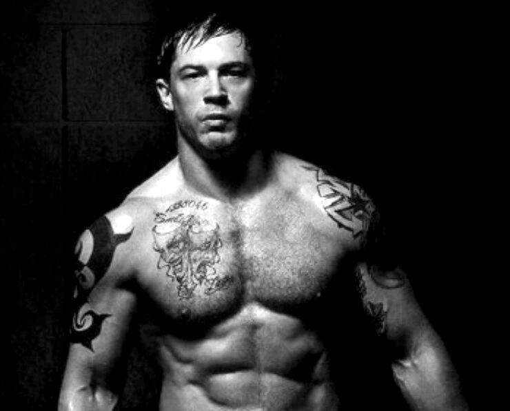 10 aktor hollywood bertubuh paling fit tahun ini