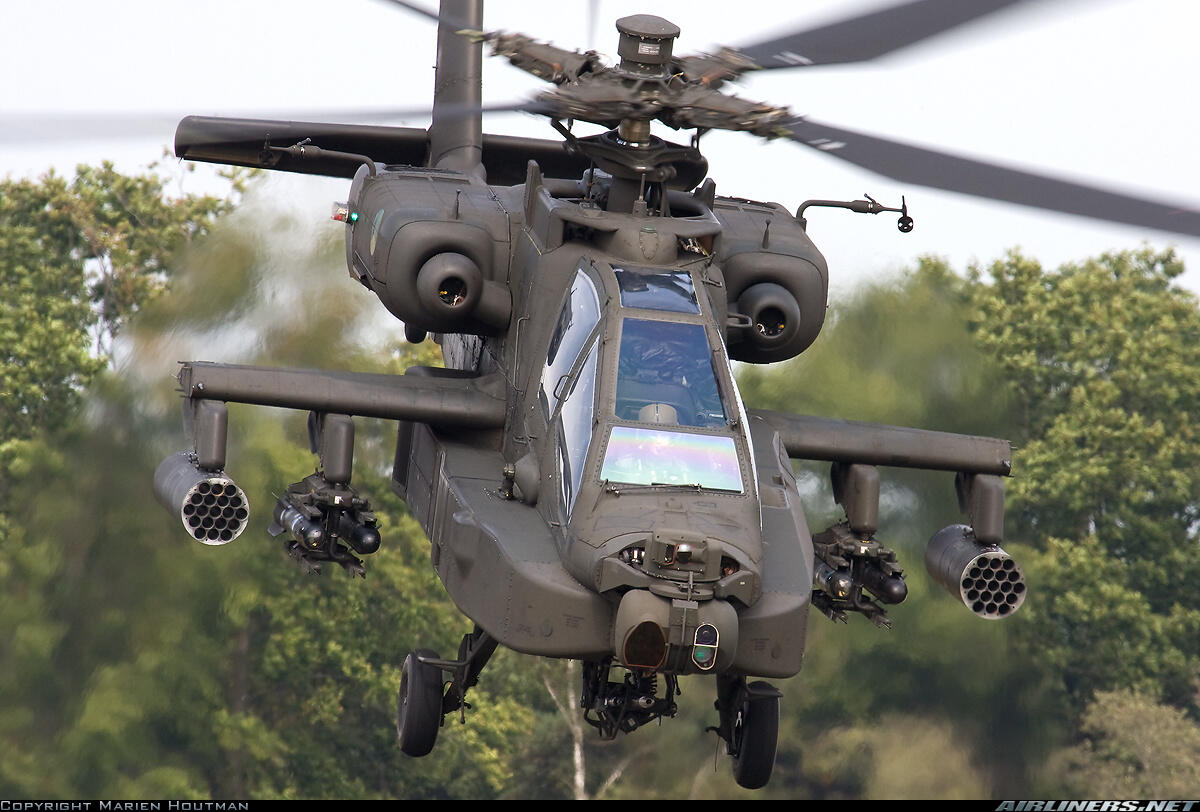 Ini dia gan, Penampakan Heli Apache yang dibeli oleh Indonesia !!