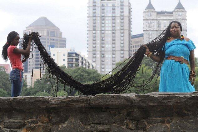 Asha Mandela, 'Rapunzel Hitam' dengan Rambut Gimbal Terpanjang Sejagat