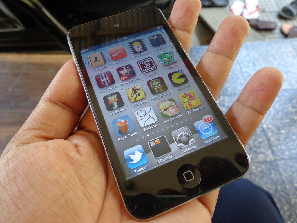 ipod touch 4gen 64gb murah seharga 32gb murah