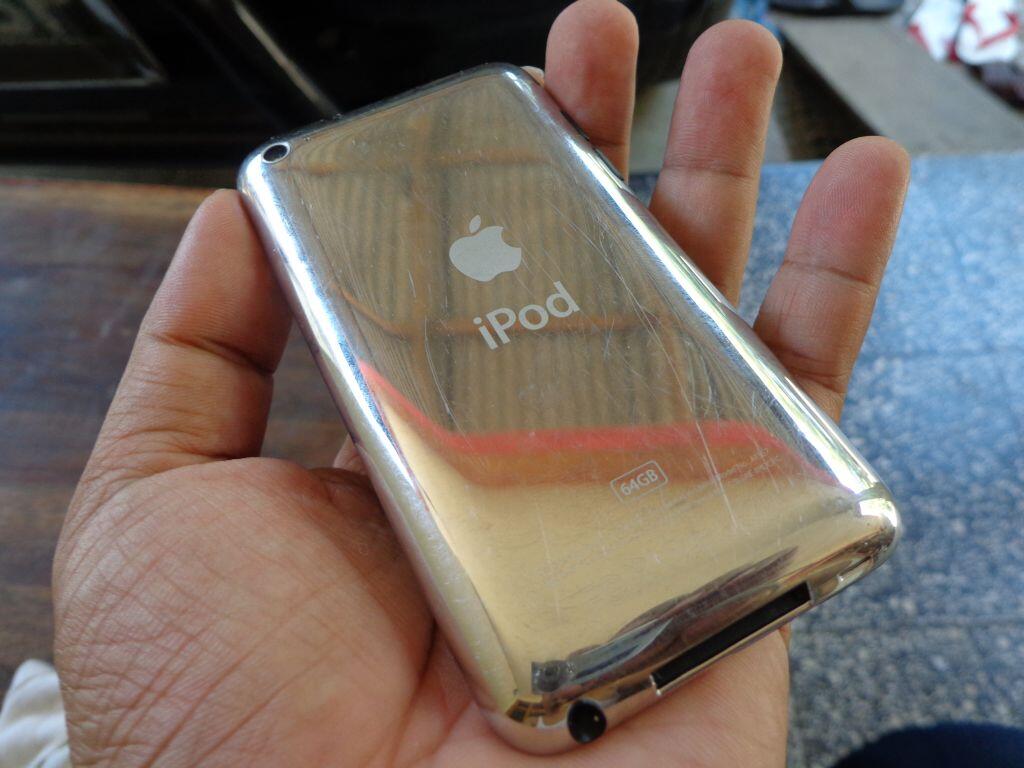 ipod touch 4gen 64gb murah seharga 32gb murah