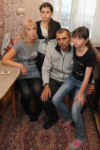 7 Kisah Bayi yang Tertukar di Rumah Sakit dan Terungkap Saat Dewasa