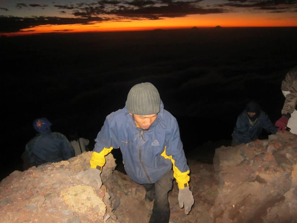 Puncak slamet 17 Agustus 2013