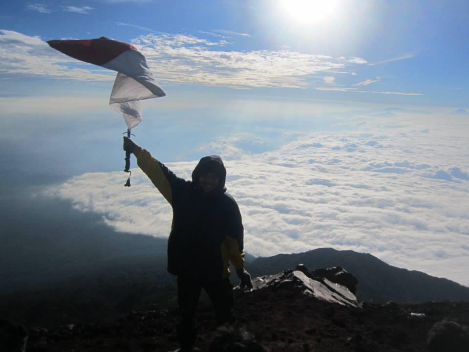 Puncak slamet 17 Agustus 2013