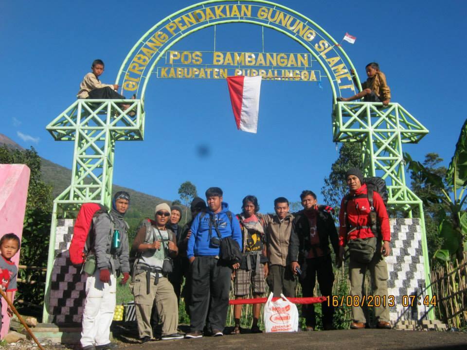 Puncak slamet 17 Agustus 2013
