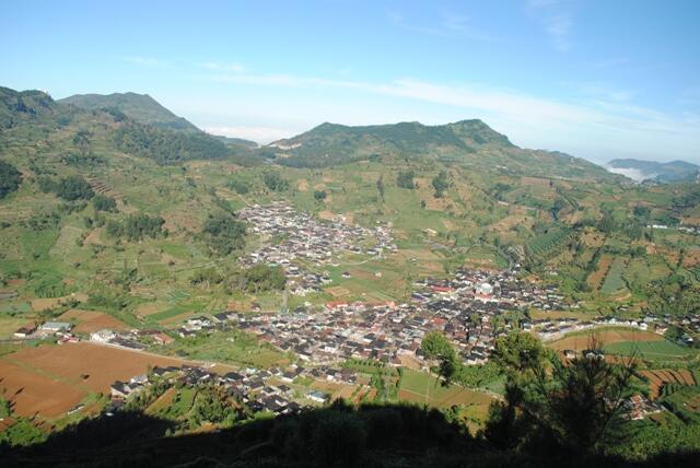 Seperti Inikah Indahnya Sunrise? Gunung Prau 16-18 Agustus 2013