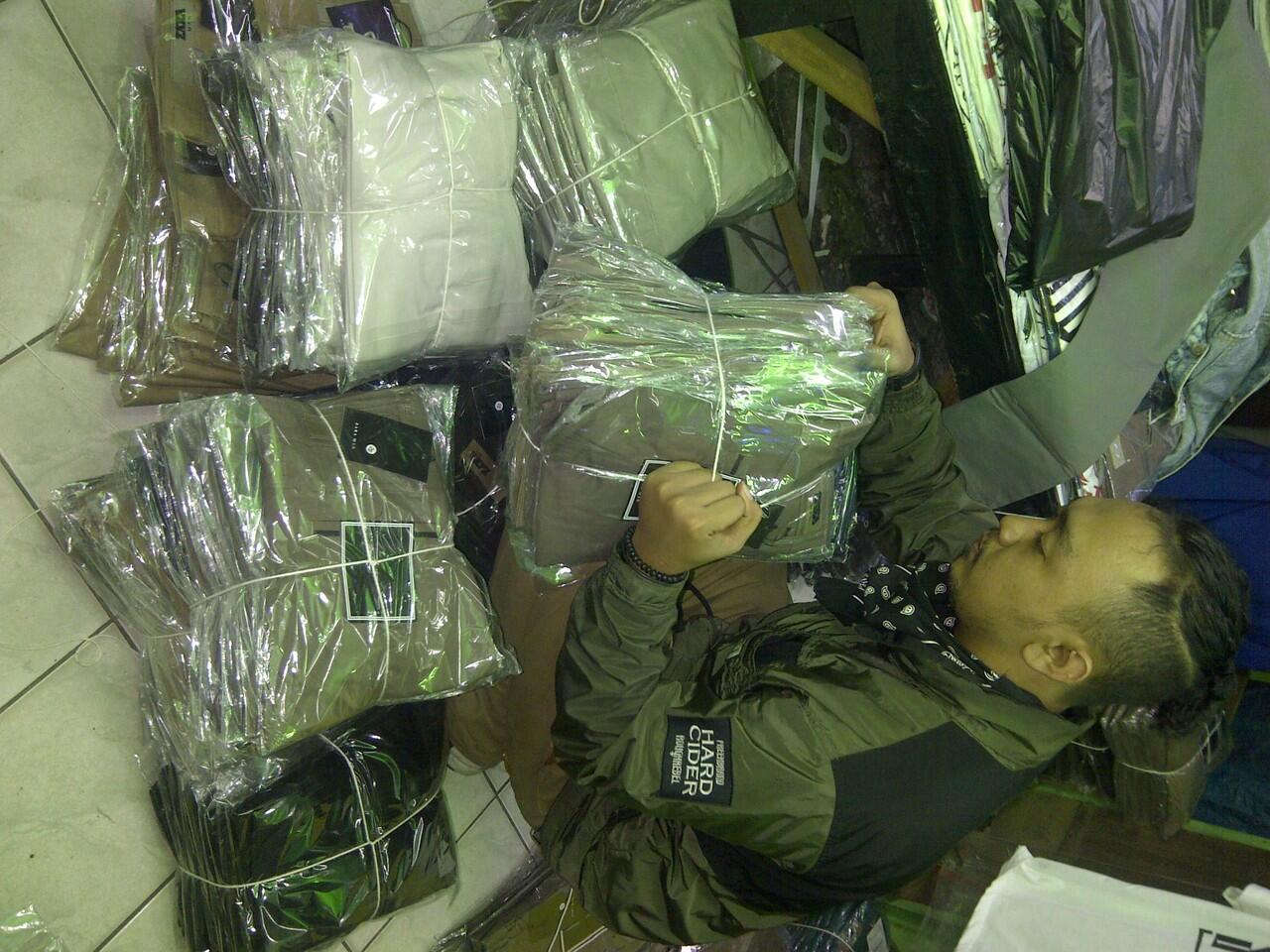 PUSATCELANA.COM OFFICIAL TESTIMONIAL PEMBELI DAN RESSELER DARI SELURUH INDONESIA