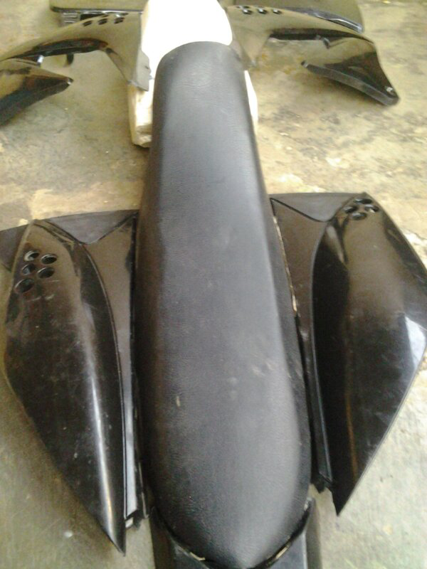 Terjual velg ban ruji plus body cover klx 150 bandung  KASKUS