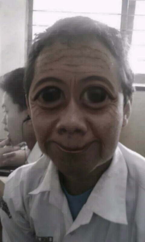 Tidakkk! Ada alien menyelinap di kelas ane !