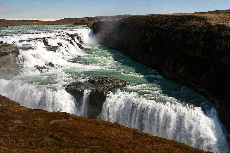 Air Terjun Paling Kuat dan Paling Indah Di Islandia