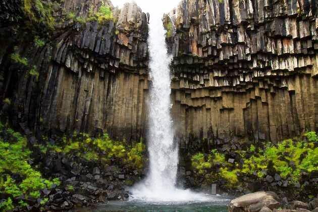 Air Terjun Paling Kuat dan Paling Indah Di Islandia