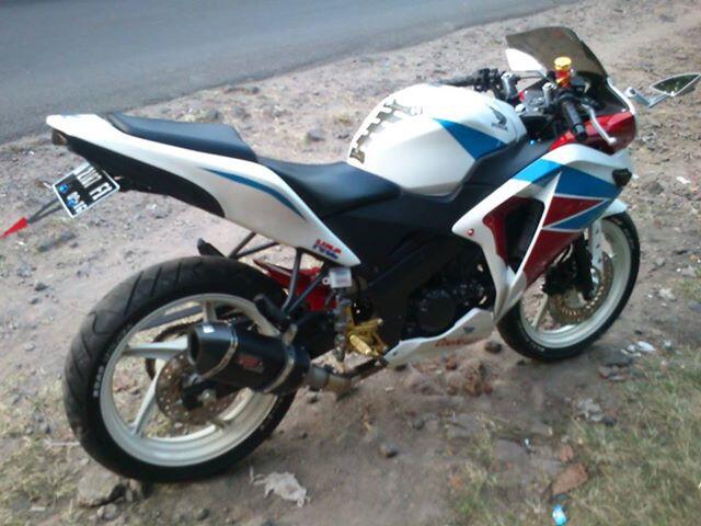 Knalpot R9 SS carbon New Chibi 150 FI