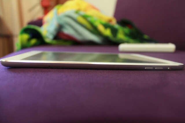 iPad mini 16gb cellular+wifi | Garansi International 7 desember 2013