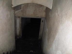 Peninggalan Bunker Bawah Tanah Jakarta