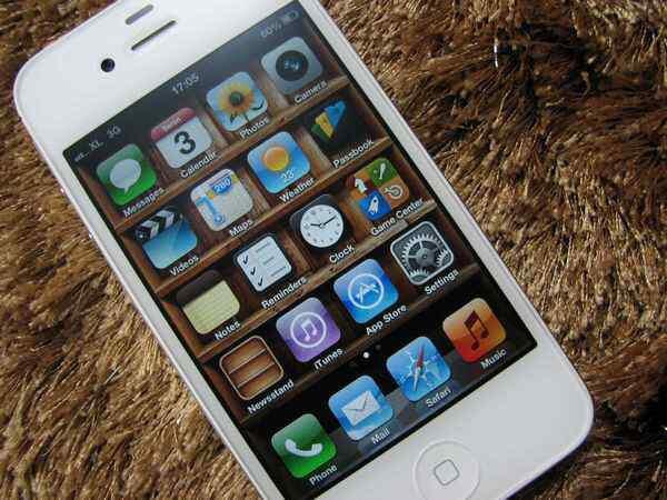Apple Iphone 5 16gb Rp.1.500.000,