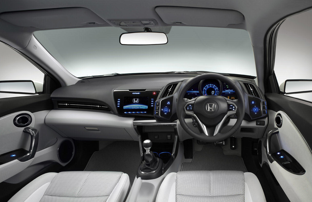 Mobil HONDA Bandung : JAZZ , BRIO , FREED , CRZ , ODYSSEY , ACCORD , DLL