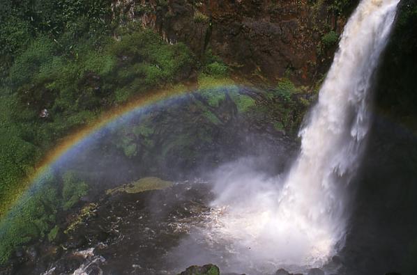 Air Terjun Telun Berasap Kerinci
