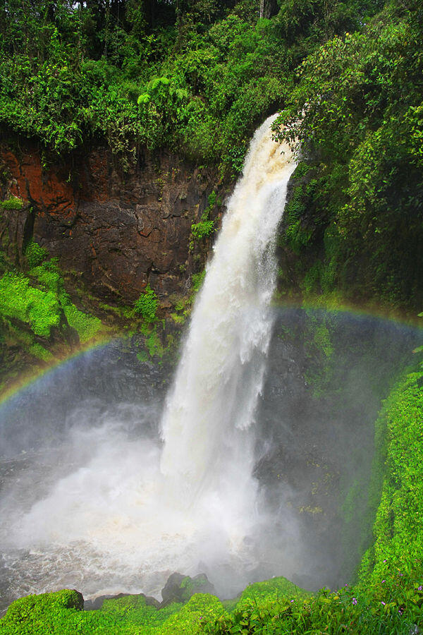Air Terjun Telun Berasap Kerinci