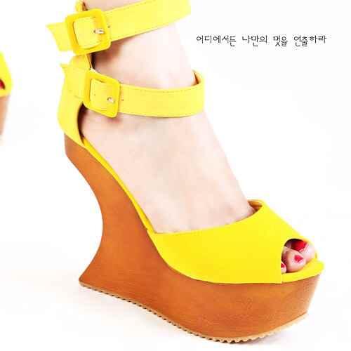 merk high heels branded