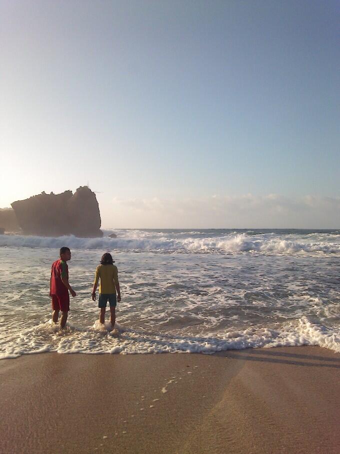 Camping semalam di Pantai Njuwok, Gunung Kidul