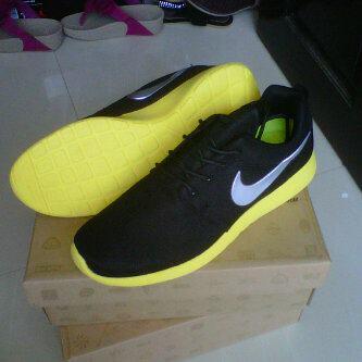 SEPATU NIKE, ADIDAS REPLIKA DAN ORI 100%