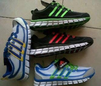 SEPATU NIKE, ADIDAS REPLIKA DAN ORI 100%