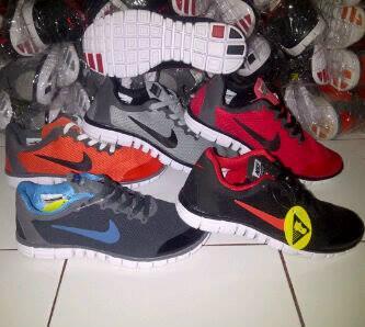 SEPATU NIKE, ADIDAS REPLIKA DAN ORI 100%