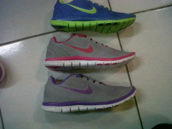 SEPATU NIKE, ADIDAS REPLIKA DAN ORI 100%