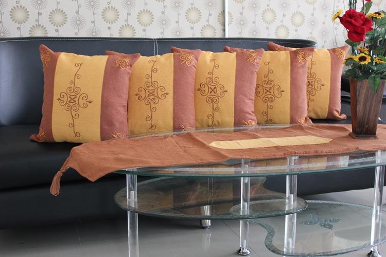 Sarung Bantal Kursi Tenun