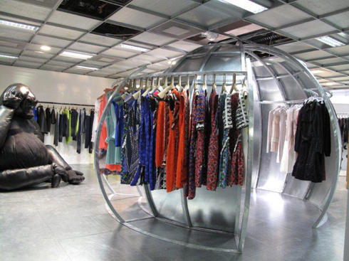 Tempat Belanja Favorit di London Full Discount