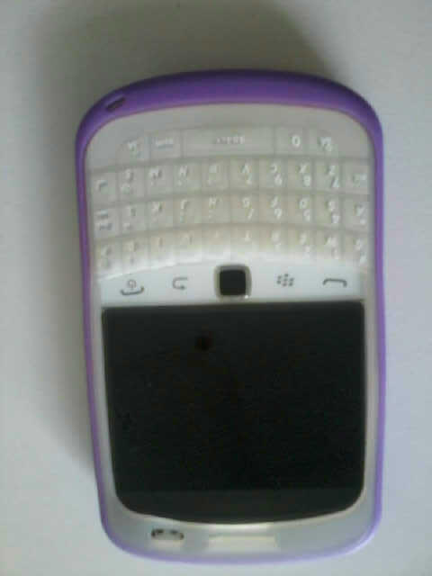blackberry 9900 dakota putih baru 1 bulan