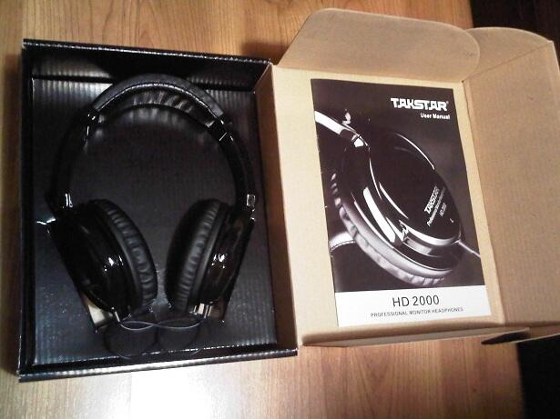 &#91;Headphones&#93; TAKSTAR HD2000 - Music, Movies, Gaming ? Hear It &amp; Believe it !!