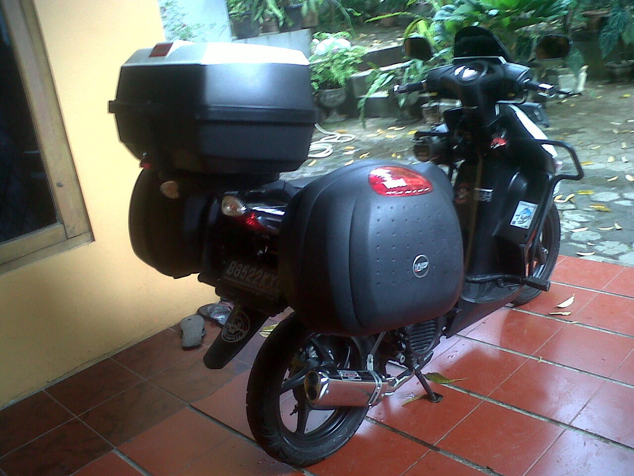 Koleksi Ide Modifikasi Motor Vario Cw Hitam Terupdate Velgy Motor