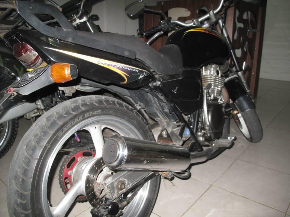 Terjual Suzuki Thunder GSX 250 Modif Moge Bandit R6 