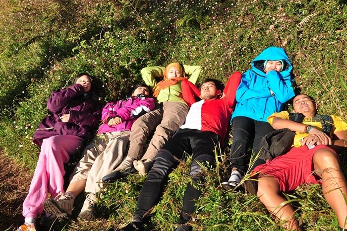 Pesona Di-Hyang (Dieng) dari pucuk Gn. Prahu